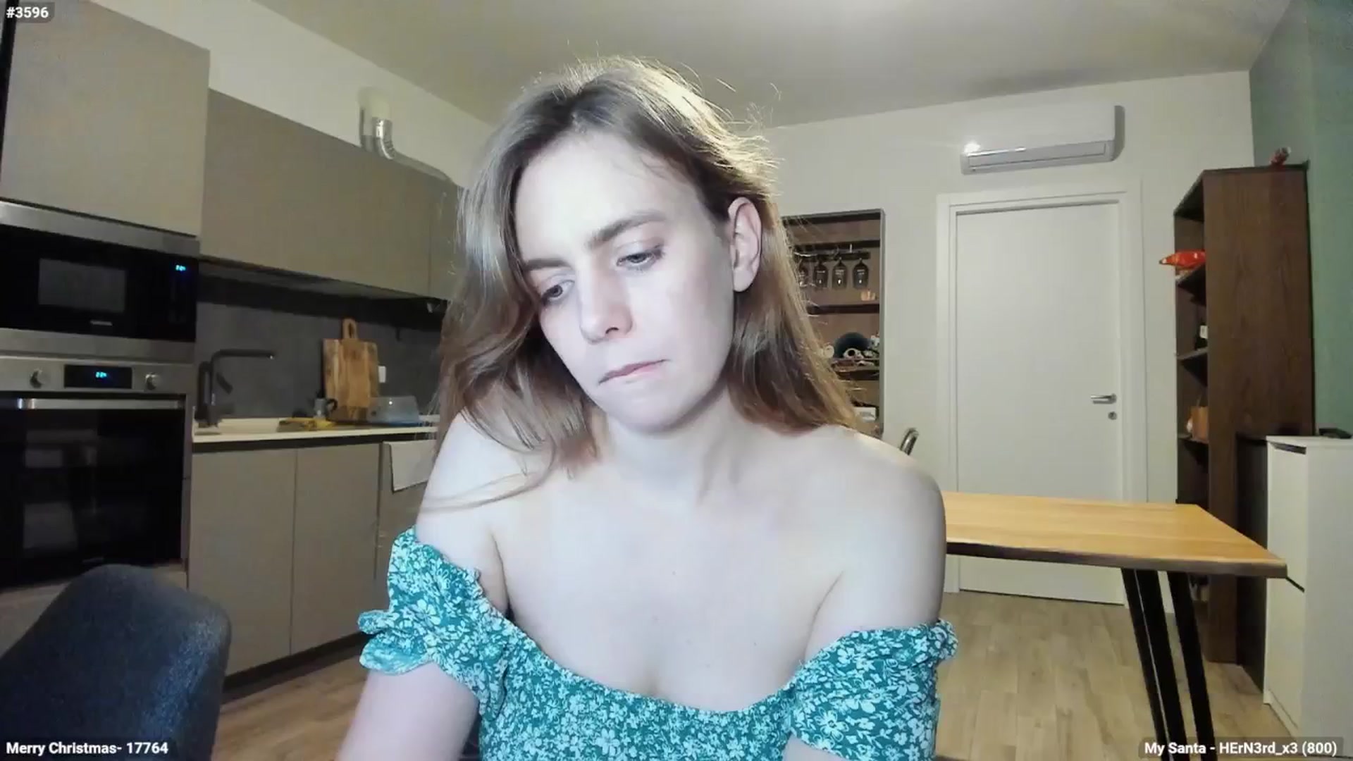 Gallery image thumbnail from Personage's myfreecams stream on, 12/20/2024, 16:45 image 13 of 20