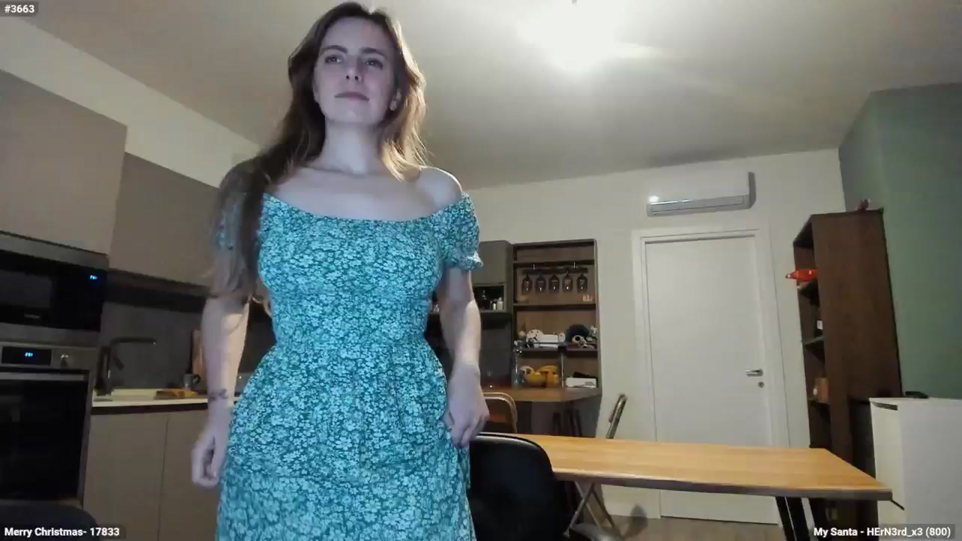 Gallery image thumbnail from Personage's myfreecams stream on, 12/20/2024, 16:45 image 2 of 20