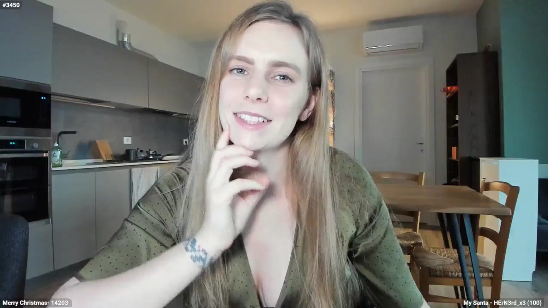 Gallery image thumbnail from Personage's myfreecams stream on, 12/22/2024, 14:51 image 6 of 20