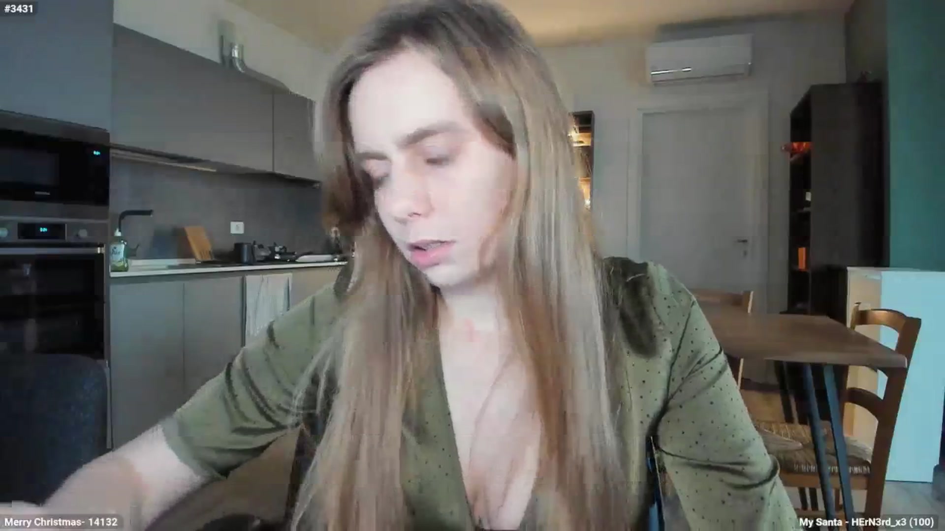 Gallery image thumbnail from Personage's myfreecams stream on, 12/22/2024, 14:51 image 11 of 20