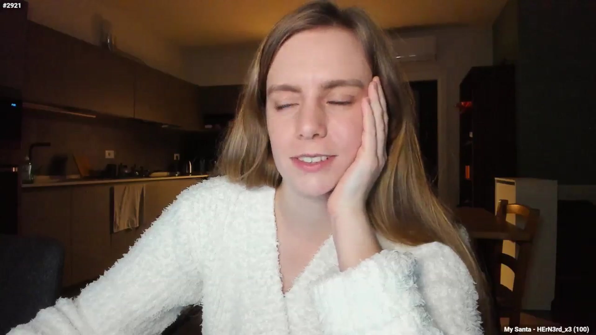 Gallery image thumbnail from Personage's myfreecams stream on, 12/22/2024, 16:39 image 14 of 20
