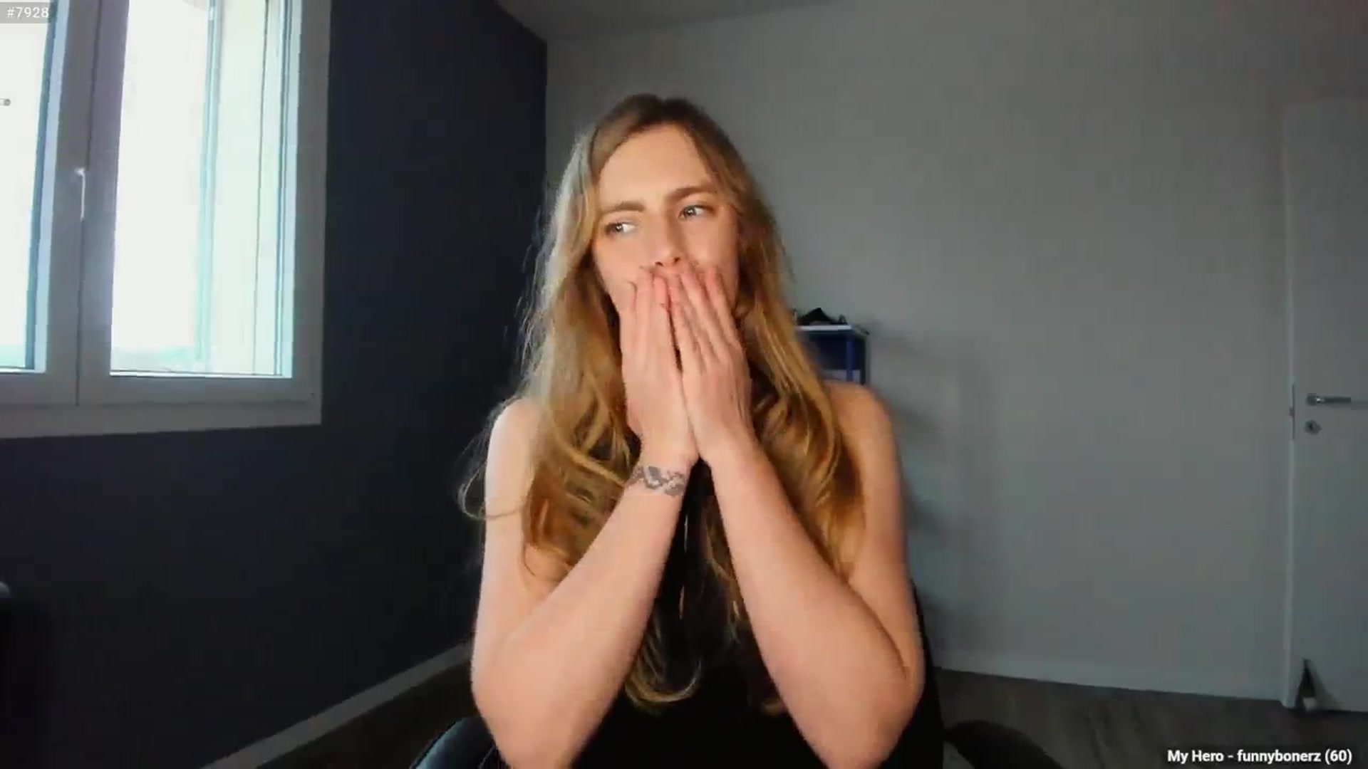 Gallery image thumbnail from Personage's myfreecams stream on, 01/10/2025, 15:24 image 15 of 20