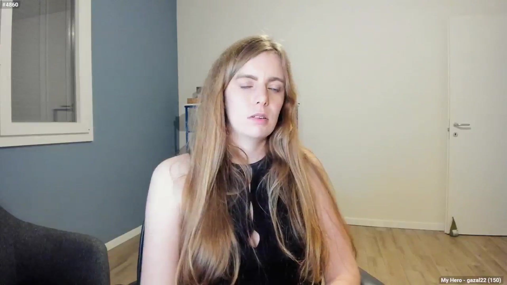 Gallery image thumbnail from Personage's myfreecams stream on, 01/10/2025, 18:31 image 15 of 20