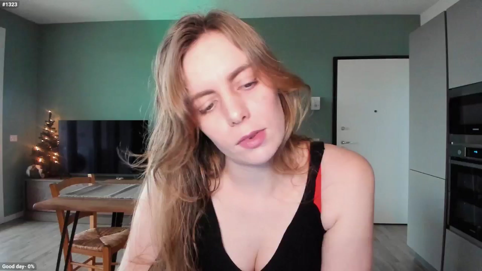 Gallery image thumbnail from Personage's myfreecams stream on, 01/18/2025, 14:18 image 5 of 20