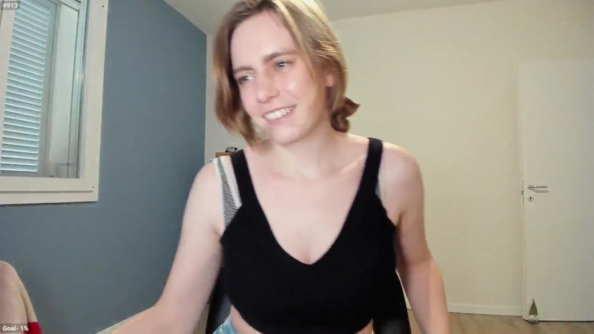 Gallery image thumbnail from Personage's myfreecams stream on, 01/26/2025, 14:42 image 12 of 20