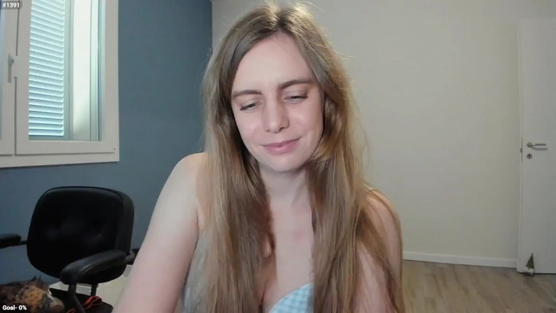 Gallery image thumbnail from Personage's myfreecams stream on, 02/04/2025, 14:43 image 8 of 20