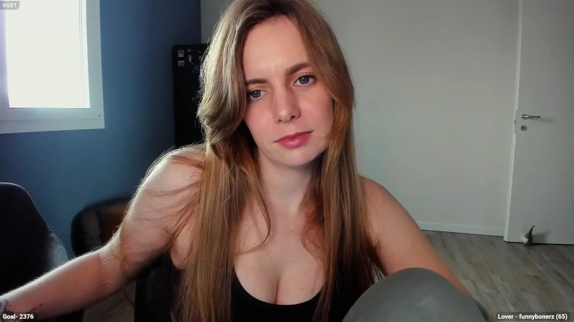 Gallery image thumbnail from Personage's myfreecams stream on, 02/18/2025, 15:35 image 11 of 20