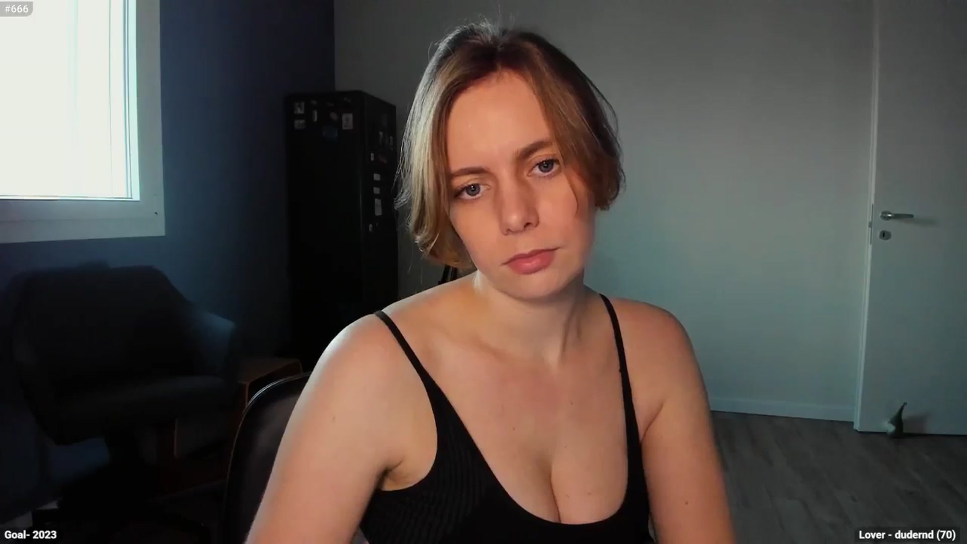 Gallery image thumbnail from Personage's myfreecams stream on, 02/18/2025, 16:28 image 16 of 20