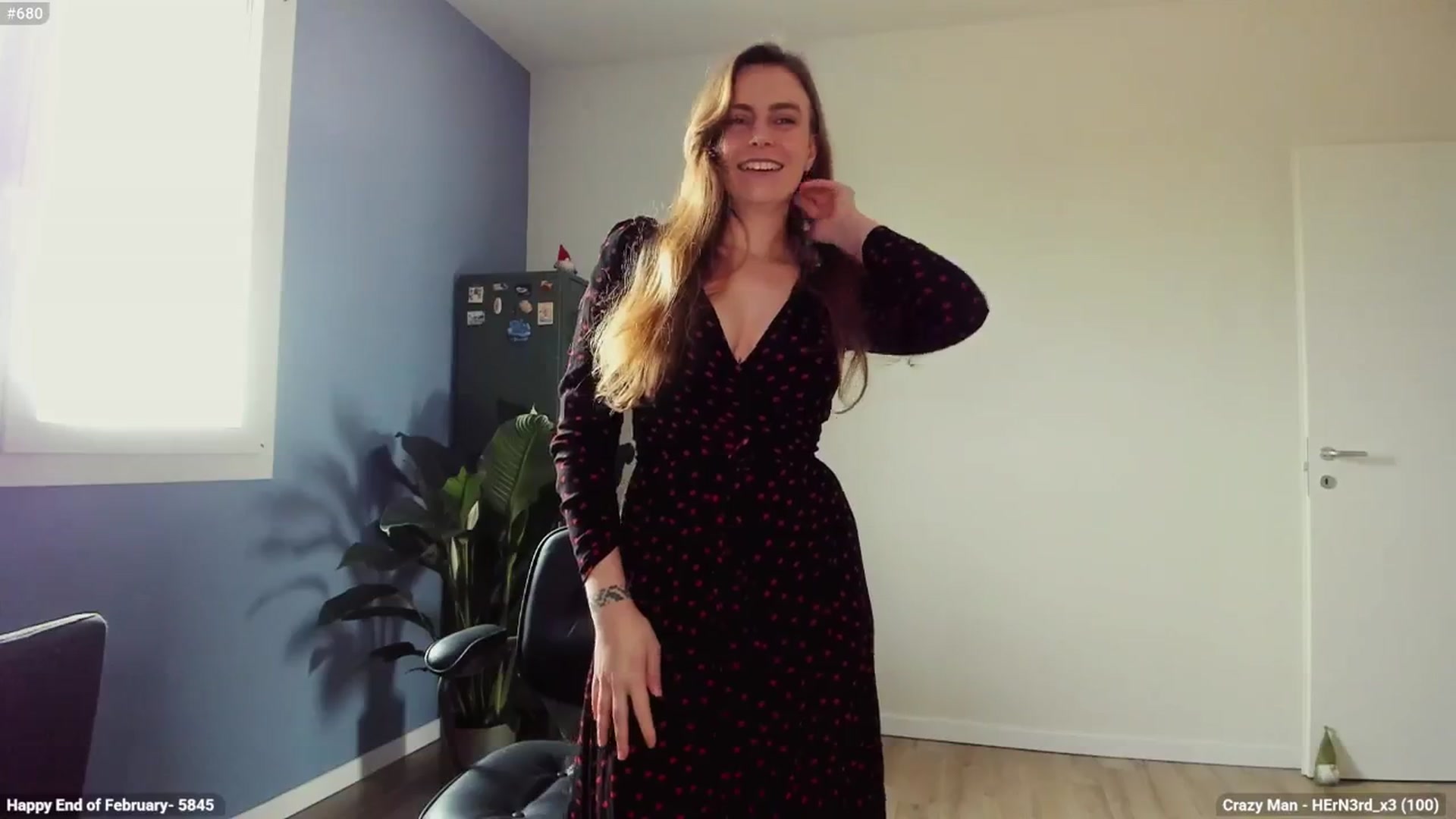 Gallery image thumbnail from Personage's myfreecams stream on, 02/28/2025, 15:36 image 6 of 20