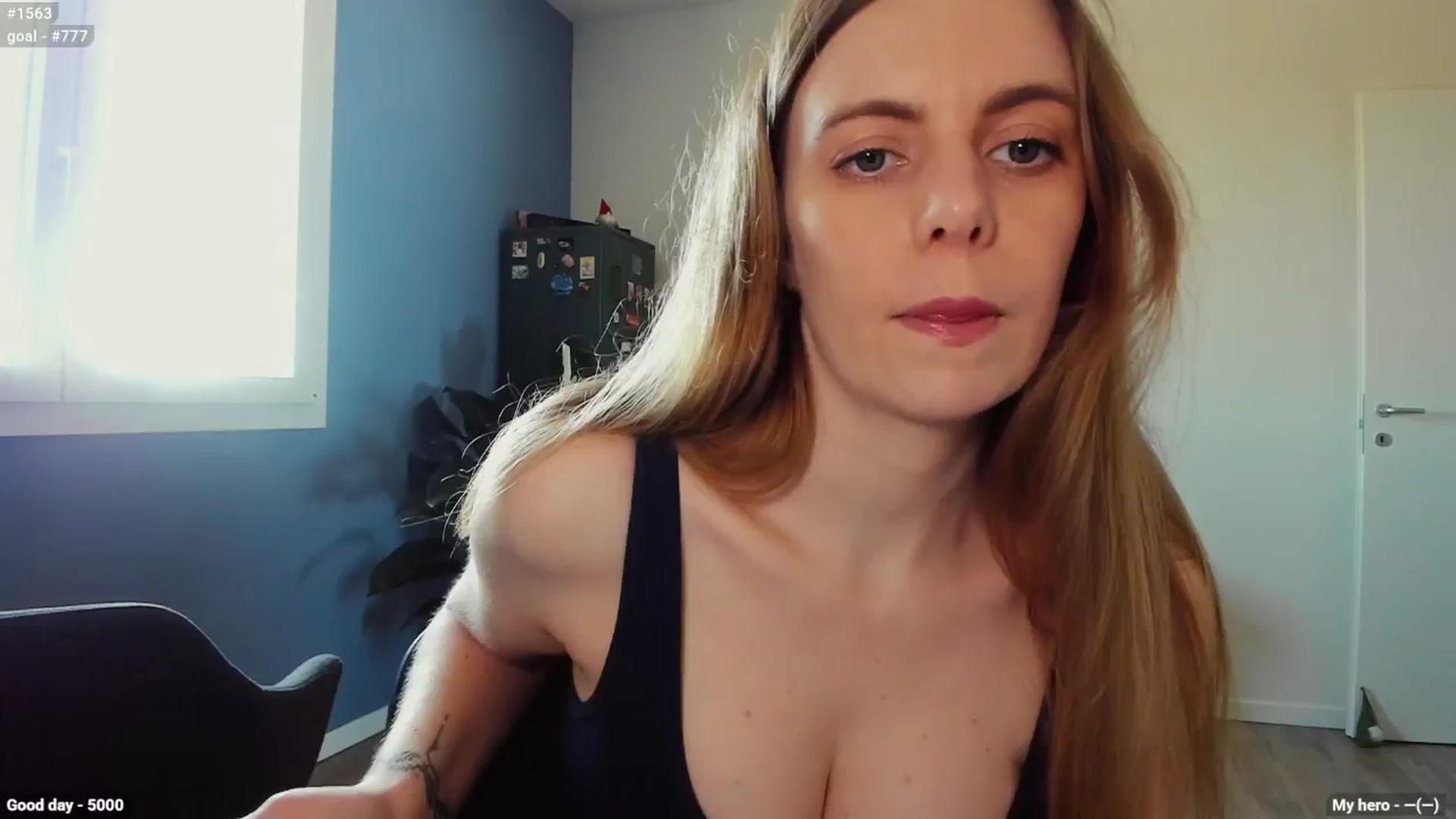 Gallery image thumbnail from Personage's myfreecams stream on, 03/06/2025, 13:41 image 7 of 20
