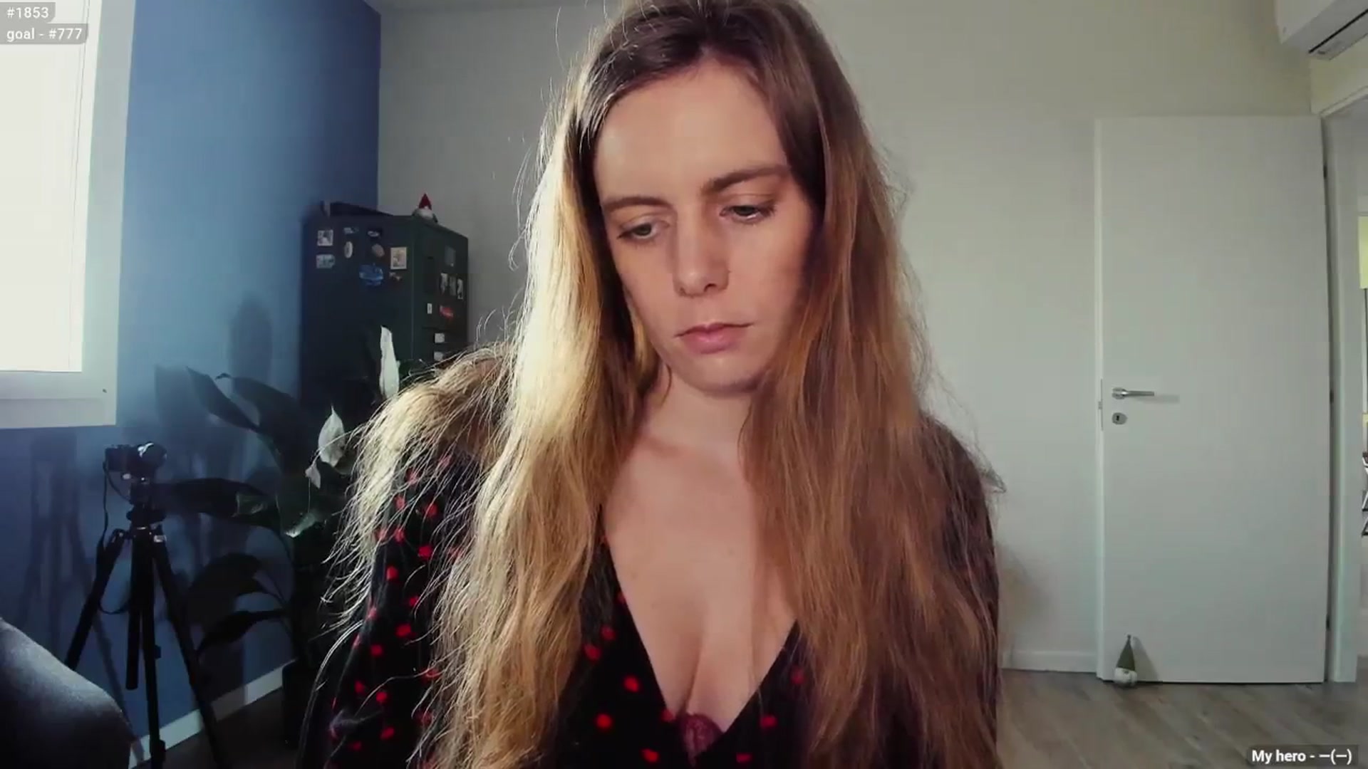 Gallery image thumbnail from Personage's myfreecams stream on, 03/15/2025, 13:28 image 13 of 20