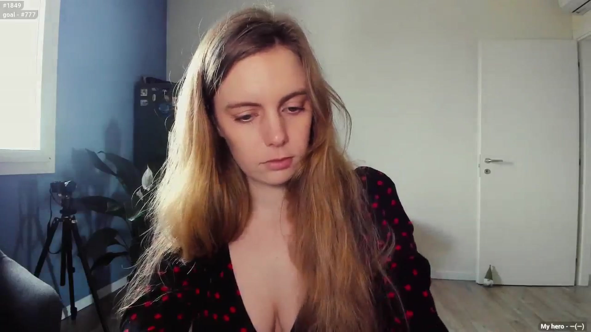 Gallery image thumbnail from Personage's myfreecams stream on, 03/15/2025, 13:28 image 15 of 20