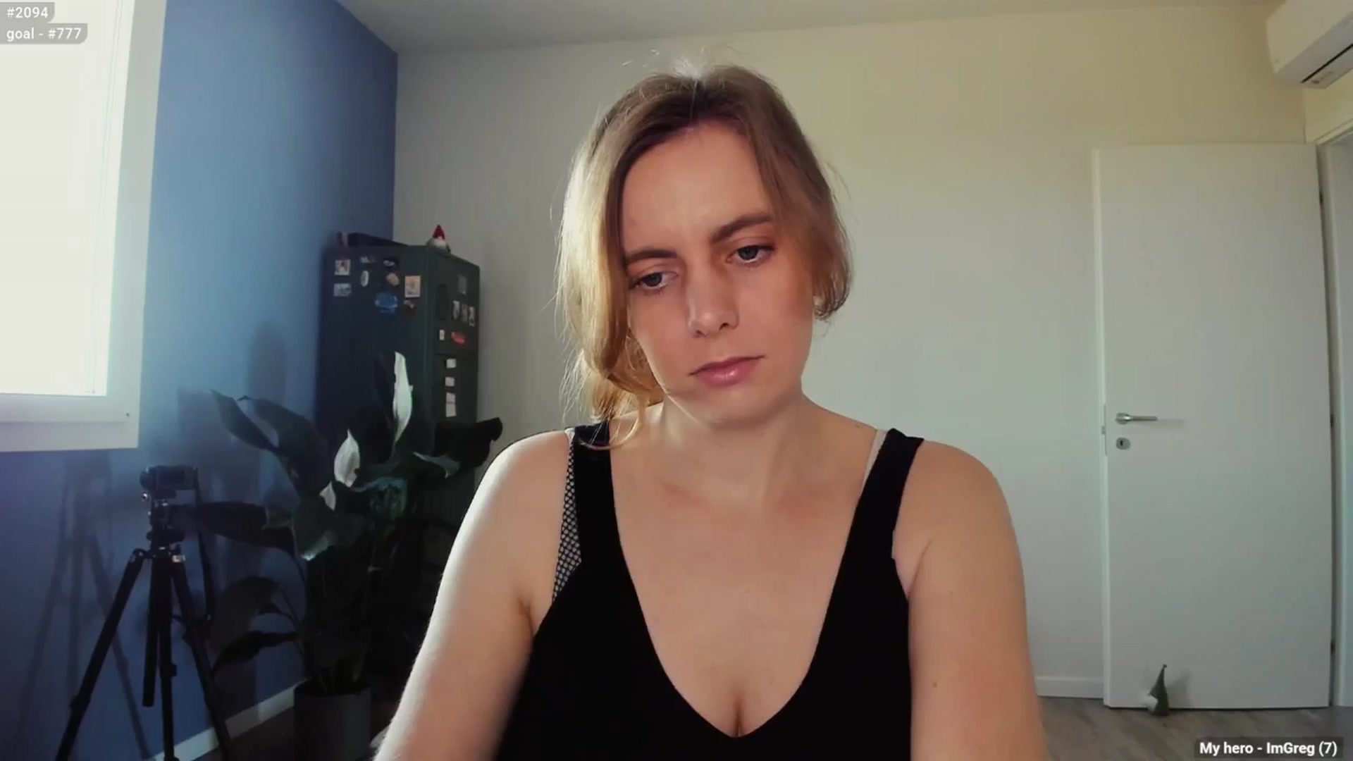 Gallery image thumbnail from Personage's myfreecams stream on, 03/17/2025, 13:32 image 2 of 20
