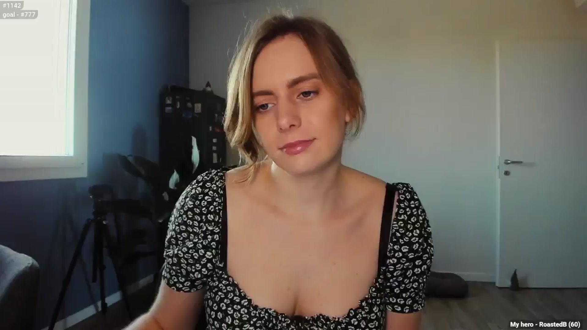 Gallery image thumbnail from Personage's myfreecams stream on, 03/20/2025, 16:00 image 11 of 20