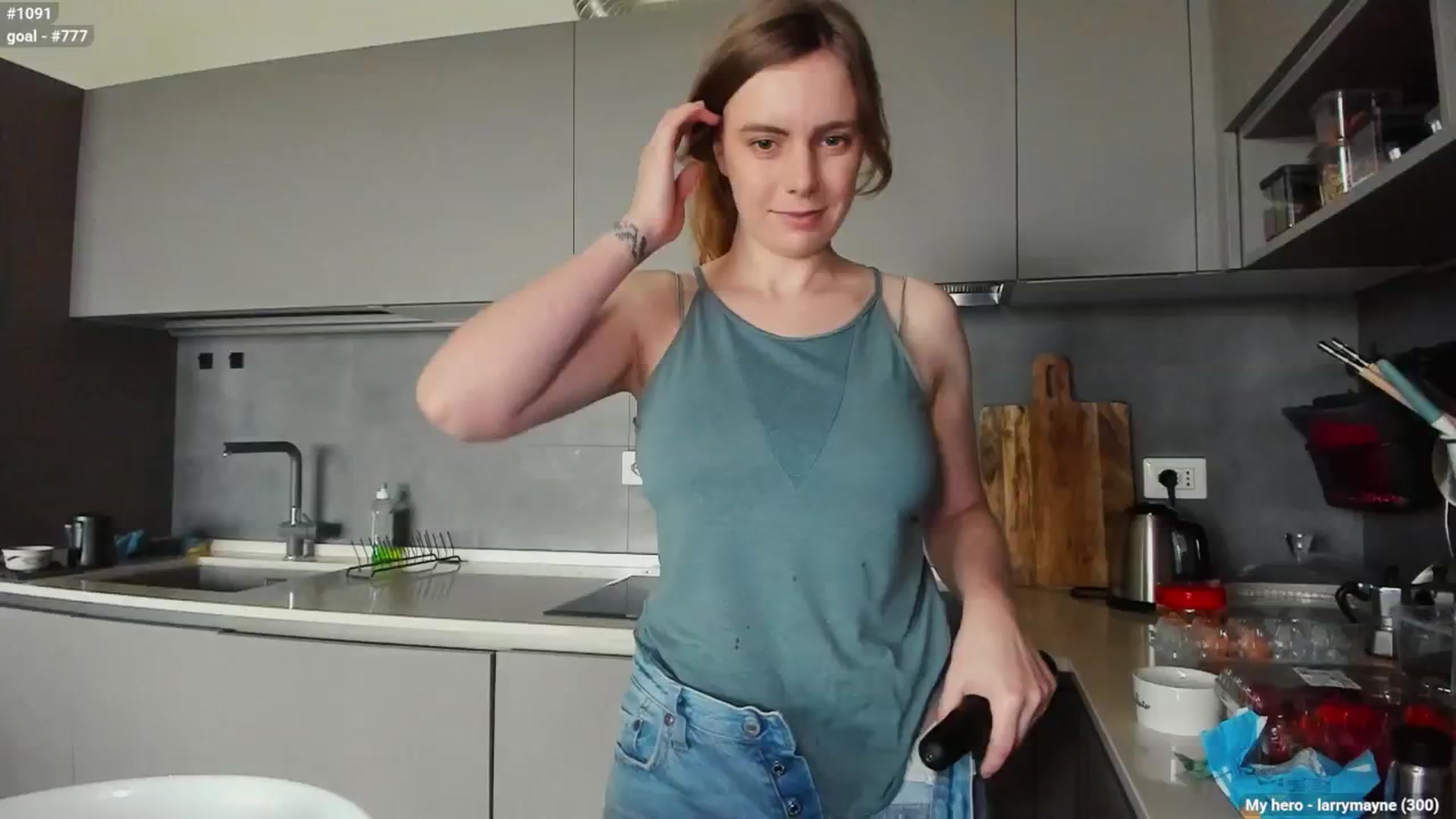 Gallery image thumbnail from Personage's myfreecams stream on, 03/21/2025, 14:16 image 12 of 20