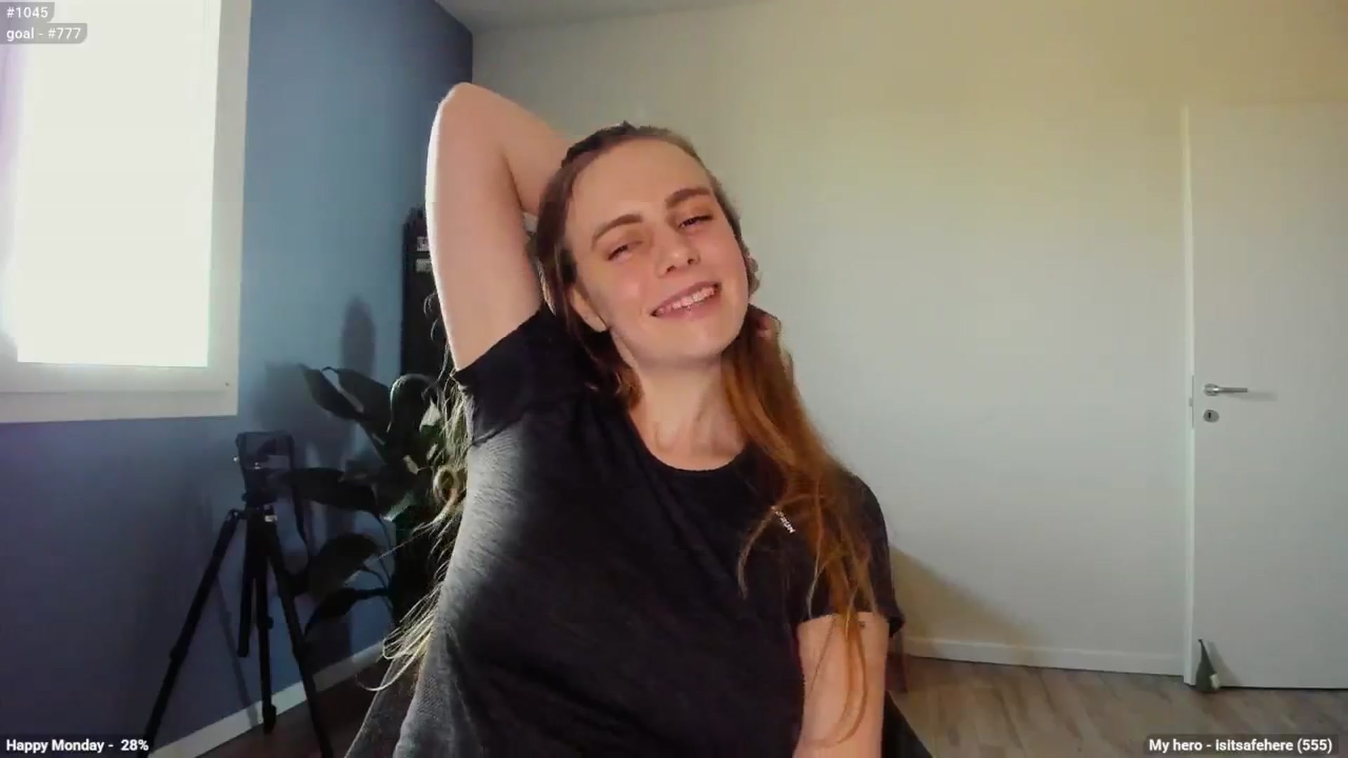 Gallery image thumbnail from Personage's myfreecams stream on, 03/24/2025, 15:48 image 16 of 20