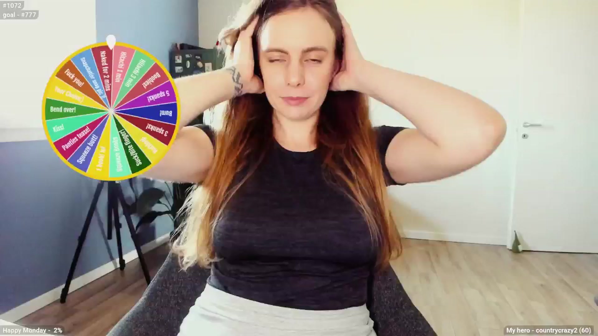 Gallery image thumbnail from Personage's myfreecams stream on, 03/24/2025, 15:48 image 5 of 20