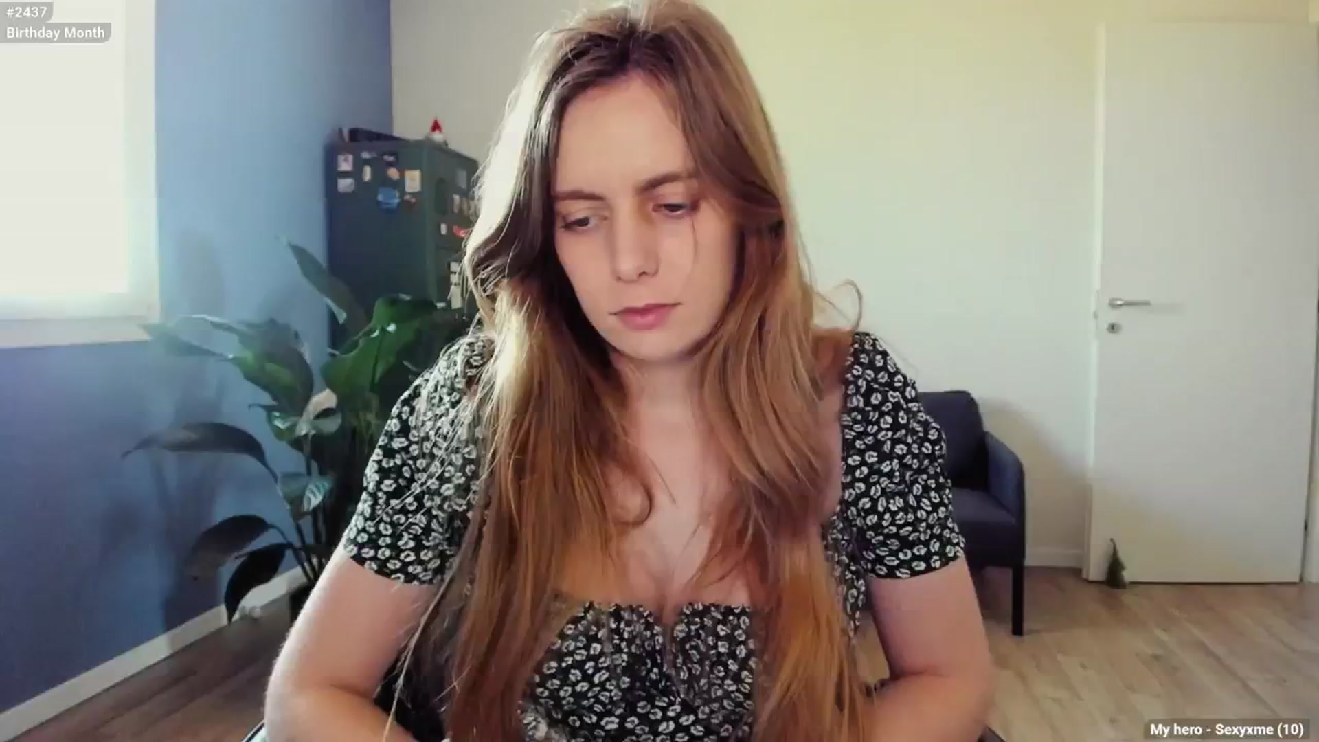 Gallery image thumbnail from Personage's myfreecams stream on, 04/11/2025, 13:23 image 5 of 20