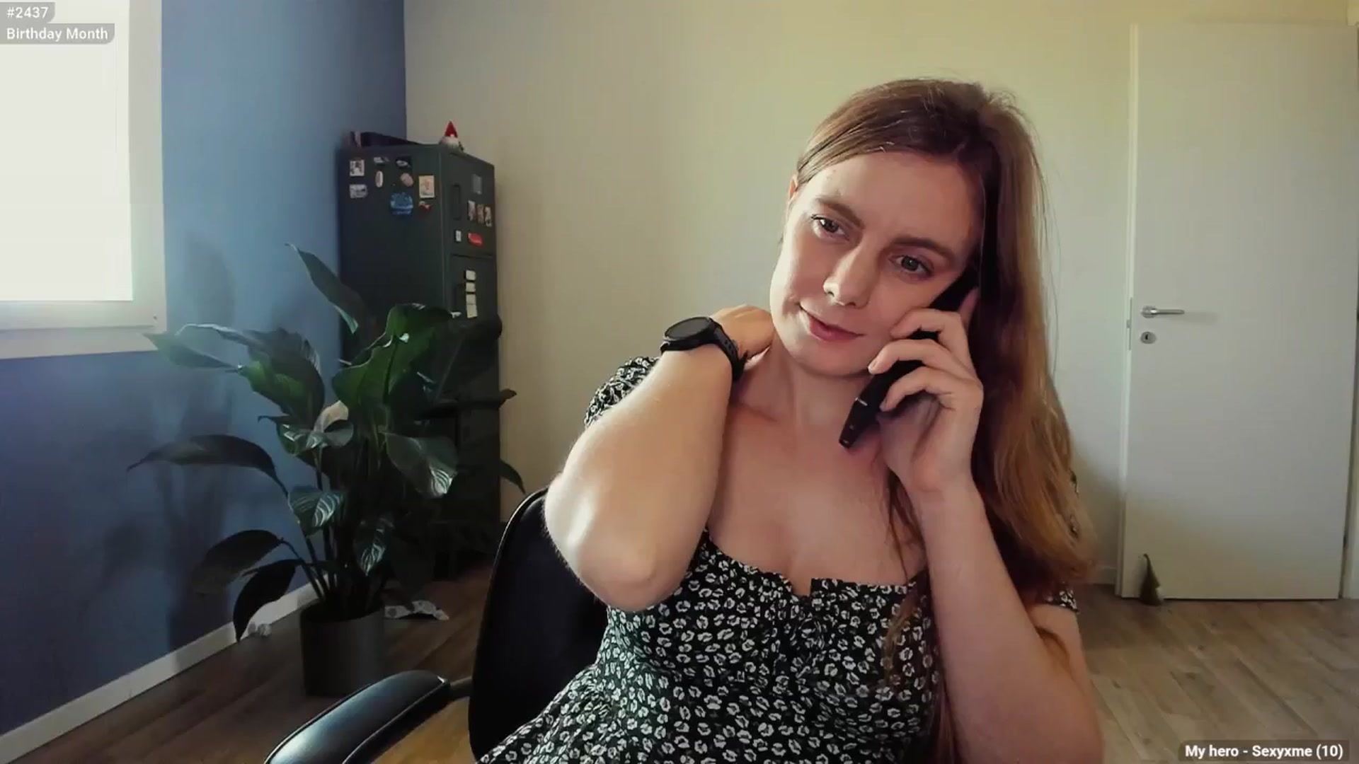 Gallery image thumbnail from Personage's myfreecams stream on, 04/11/2025, 13:23 image 6 of 20