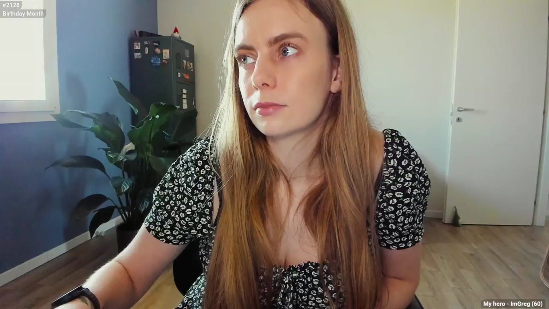 Gallery image thumbnail from Personage's myfreecams stream on, 04/11/2025, 14:47 image 4 of 20