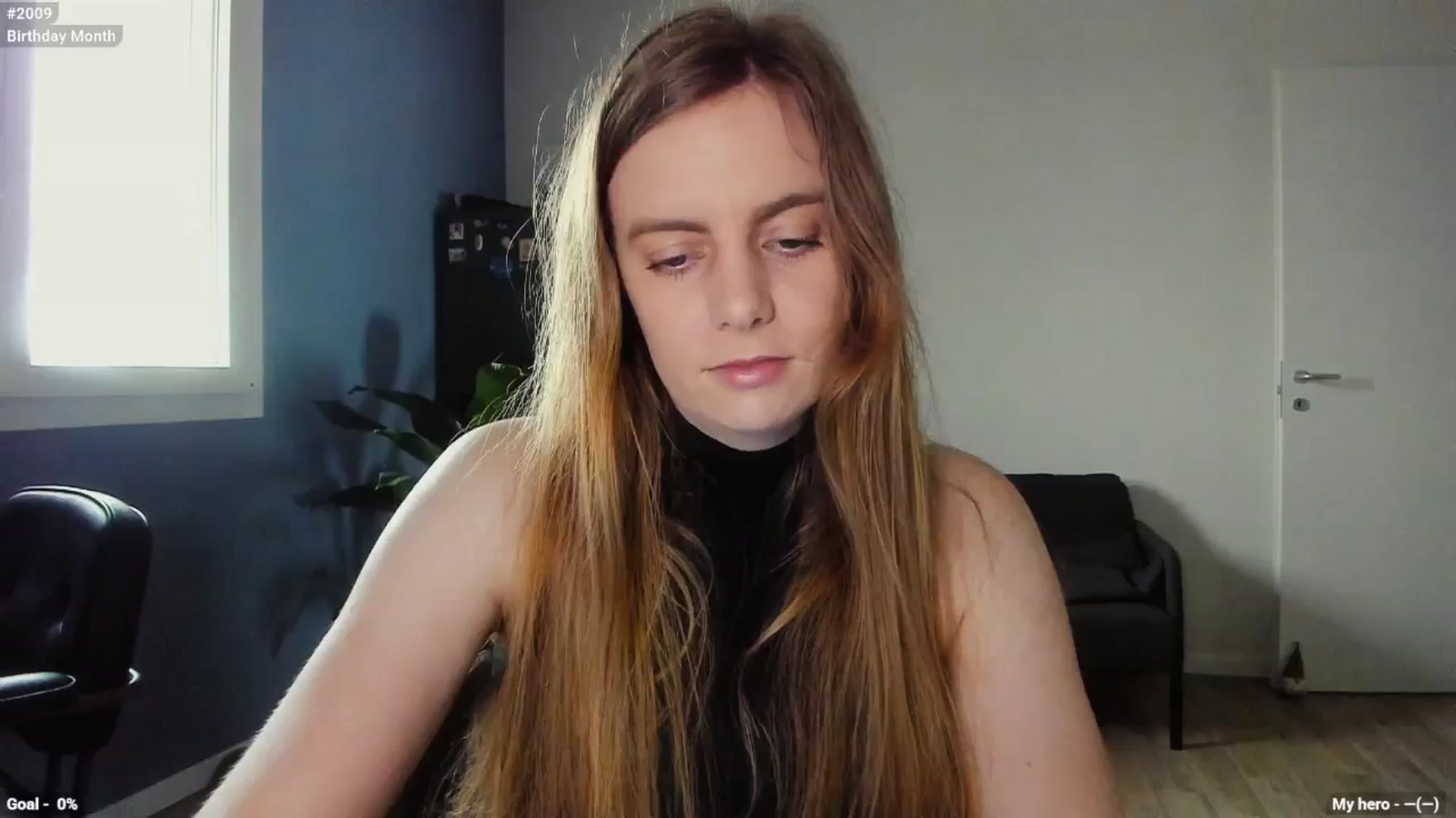 Gallery image thumbnail from Personage's myfreecams stream on, 04/14/2025, 12:20 image 9 of 20