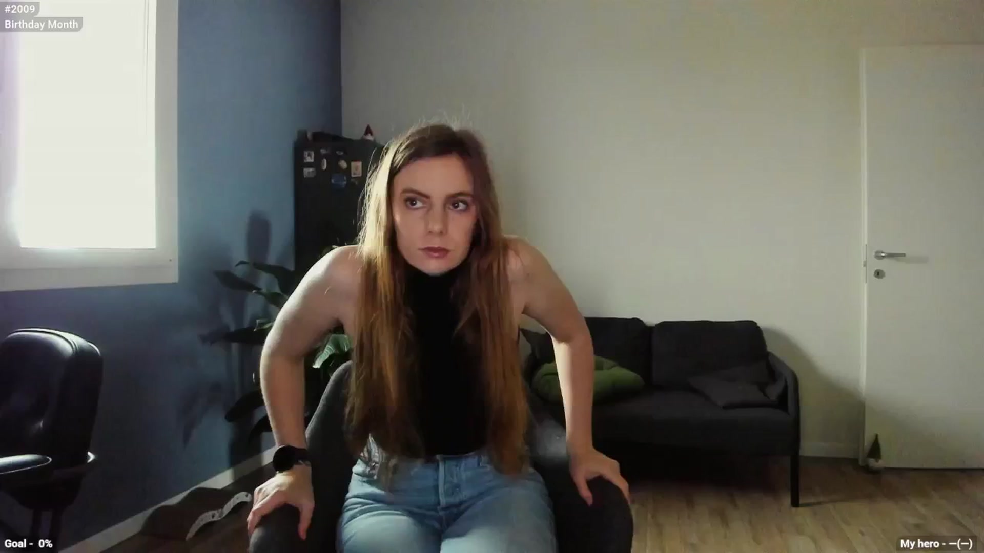 Gallery image thumbnail from Personage's myfreecams stream on, 04/14/2025, 12:20 image 5 of 20