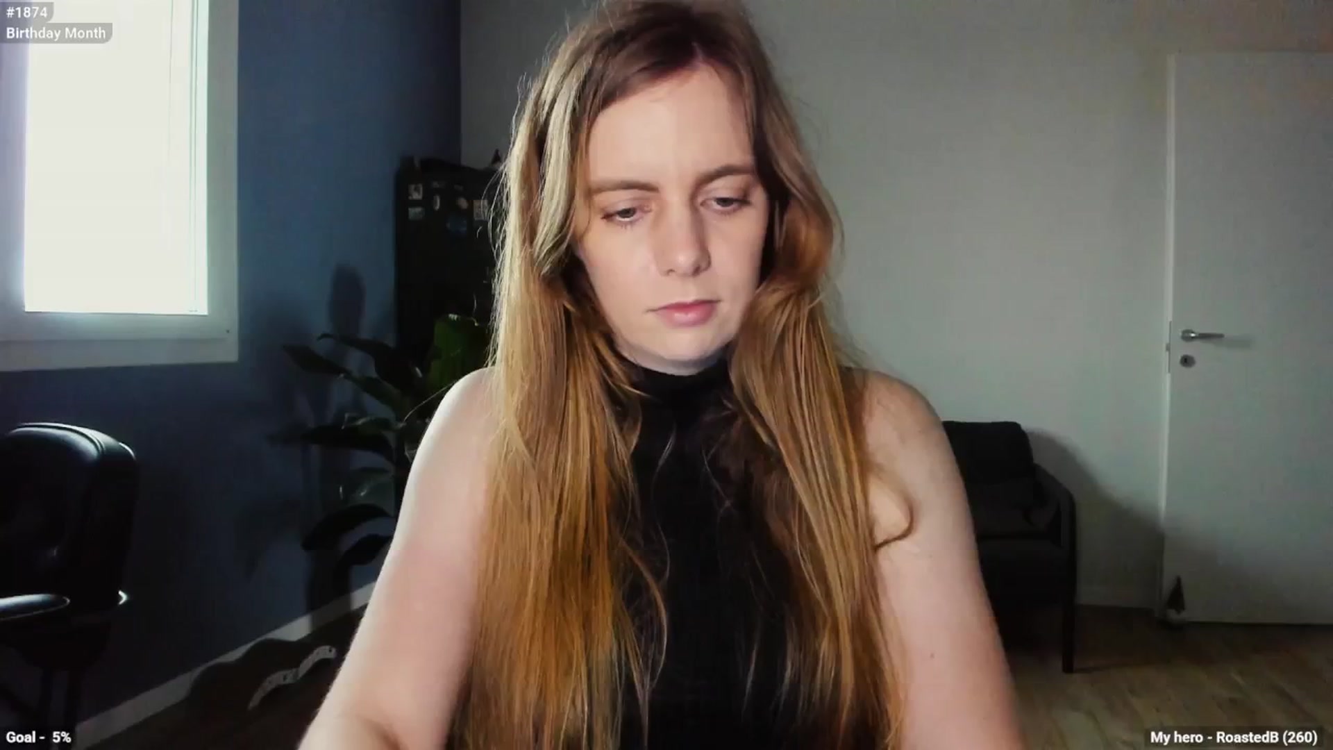 Gallery image thumbnail from Personage's myfreecams stream on, 04/14/2025, 13:23 image 6 of 20