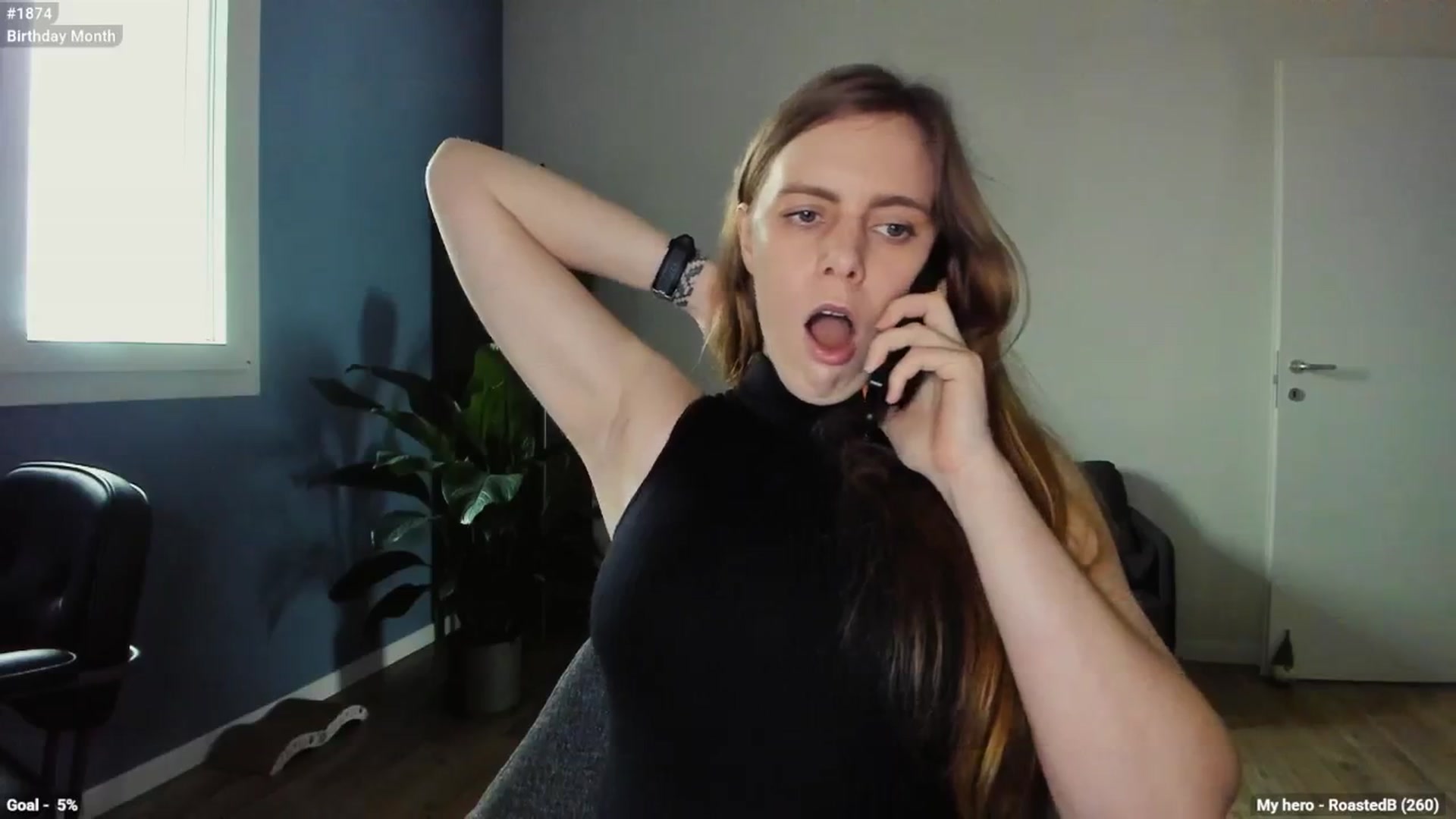 Gallery image thumbnail from Personage's myfreecams stream on, 04/14/2025, 13:23 image 10 of 20