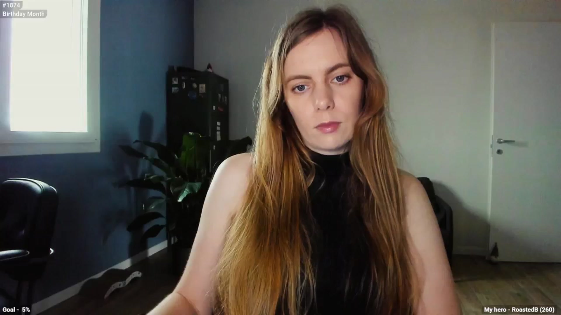 Gallery image thumbnail from Personage's myfreecams stream on, 04/14/2025, 13:23 image 4 of 20