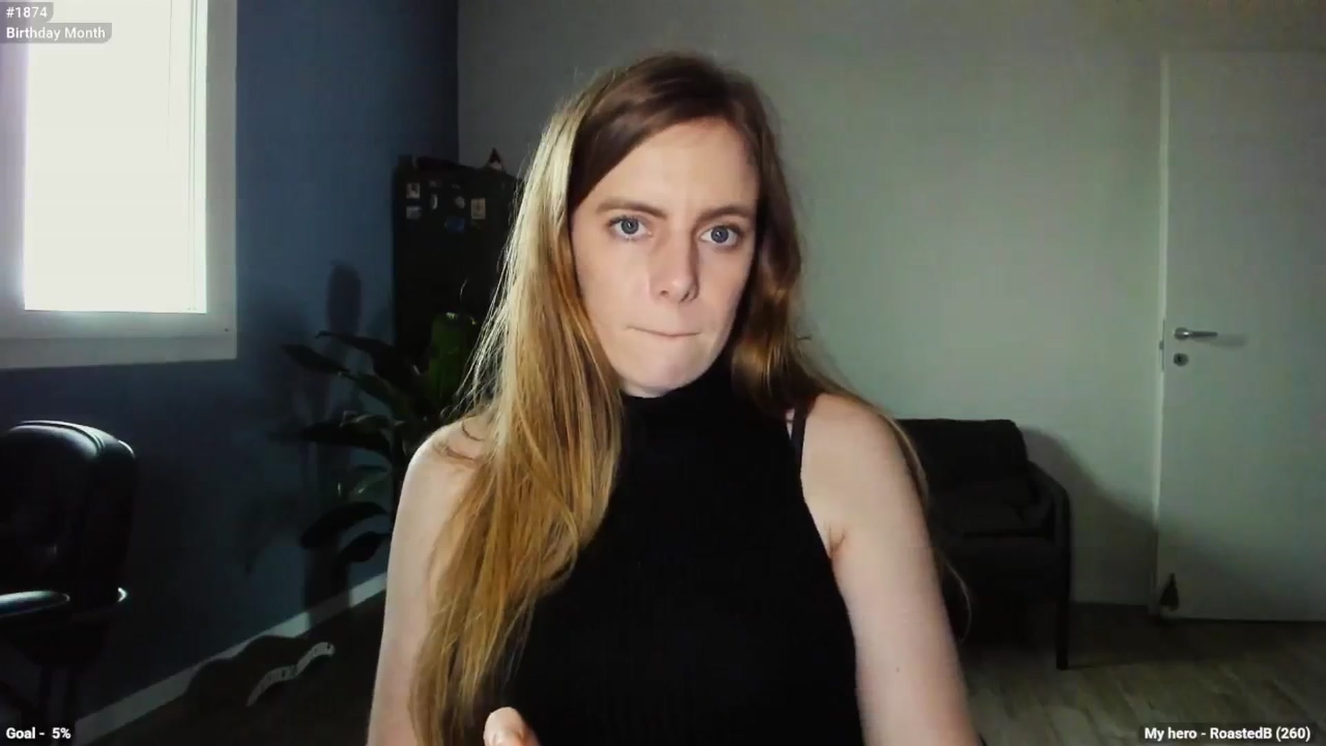Gallery image thumbnail from Personage's myfreecams stream on, 04/14/2025, 13:23 image 15 of 20