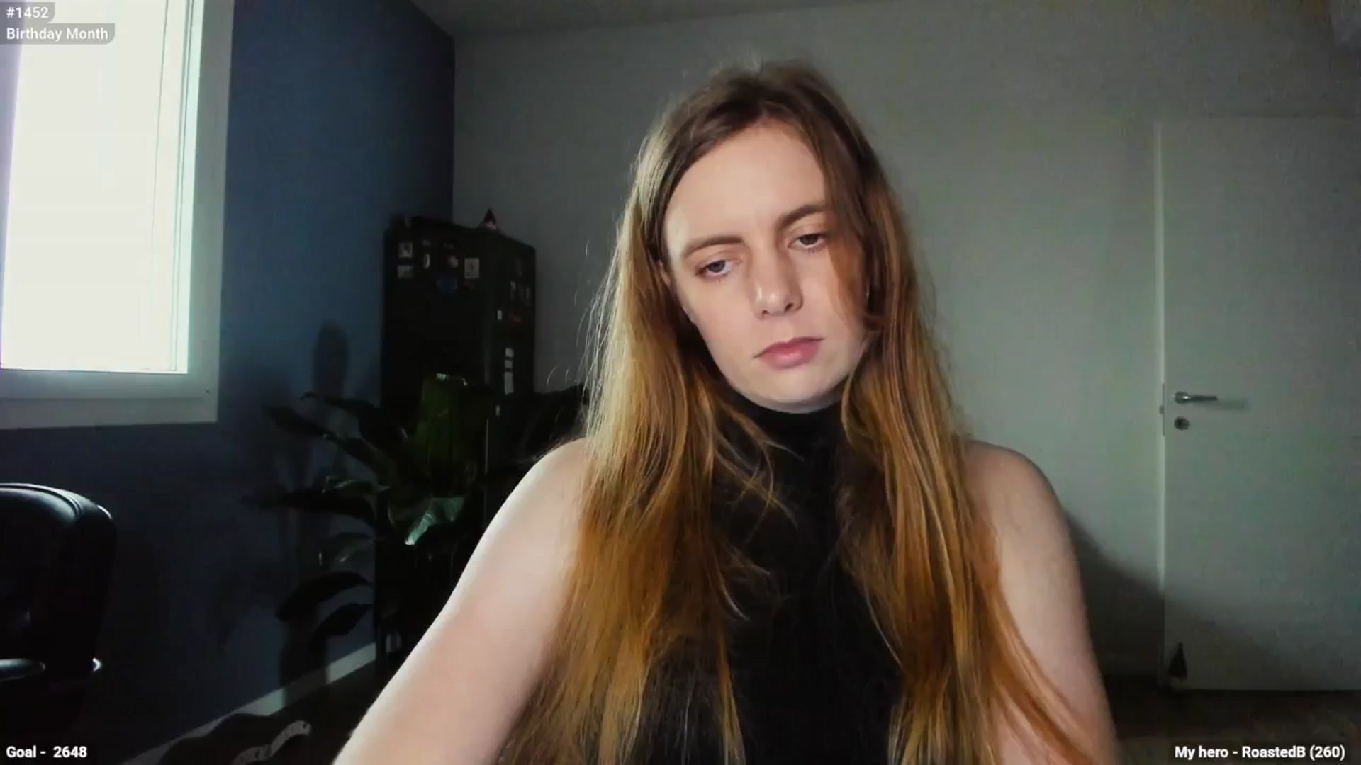 Gallery image thumbnail from Personage's myfreecams stream on, 04/14/2025, 14:49 image 18 of 20