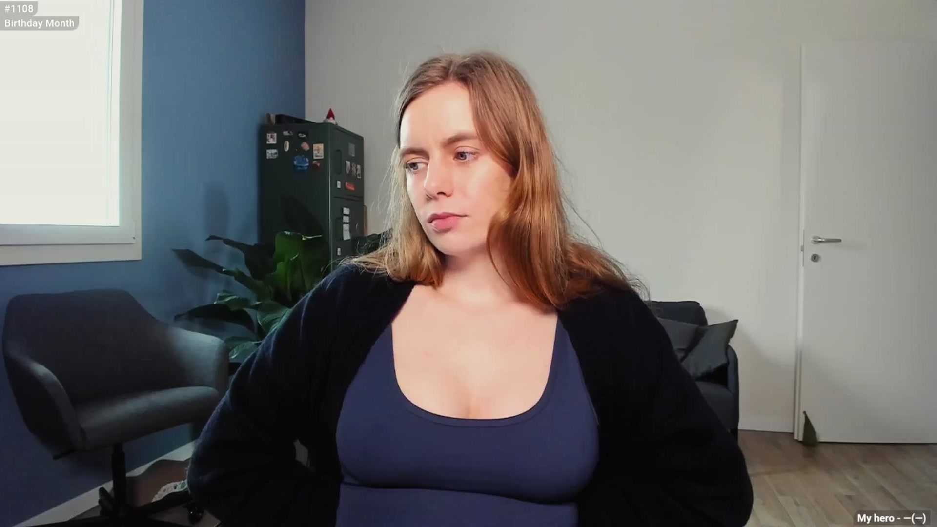 Gallery image thumbnail from Personage's myfreecams stream on, 04/18/2025, 13:32 image 2 of 20