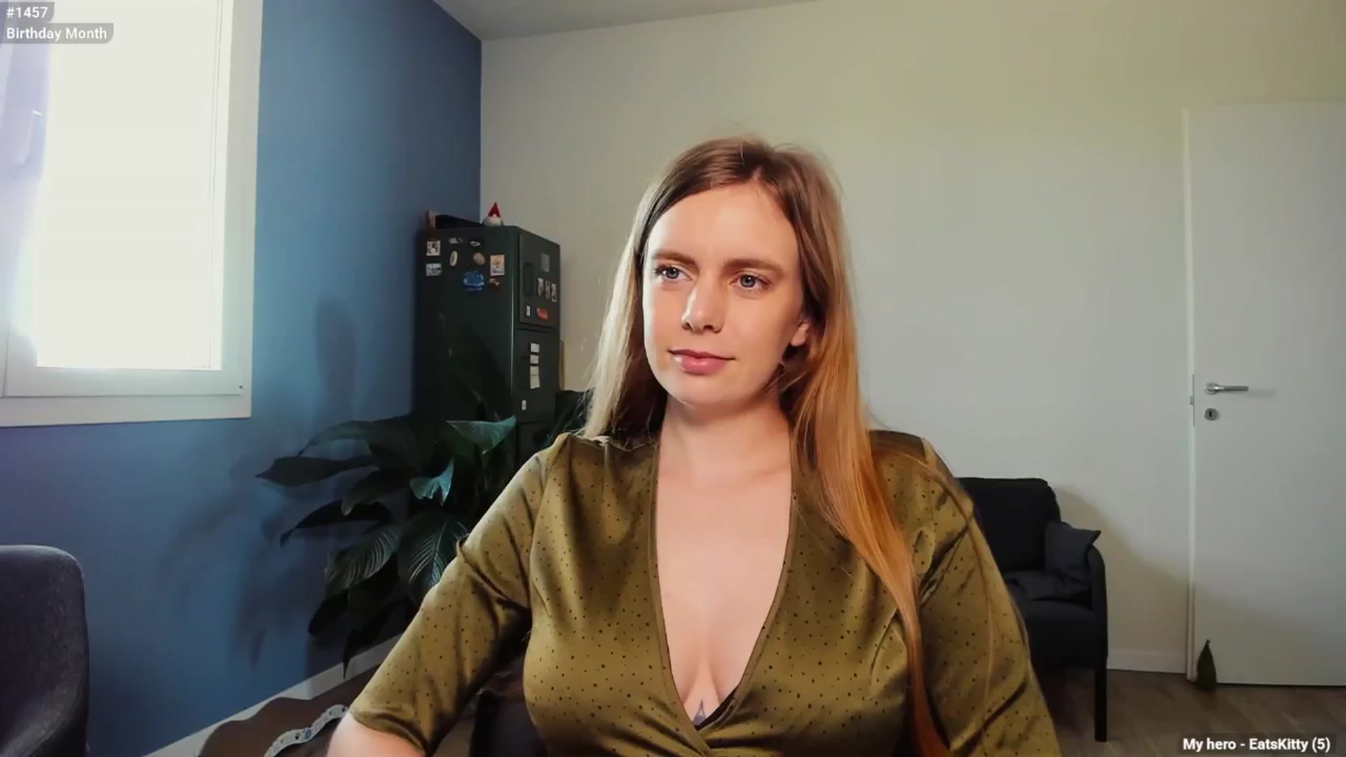 Gallery image thumbnail from Personage's myfreecams stream on, 04/29/2025, 13:06 image 12 of 20