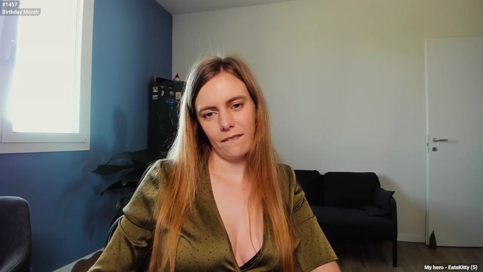 Gallery image thumbnail from Personage's myfreecams stream on, 04/29/2025, 14:15 image 3 of 20