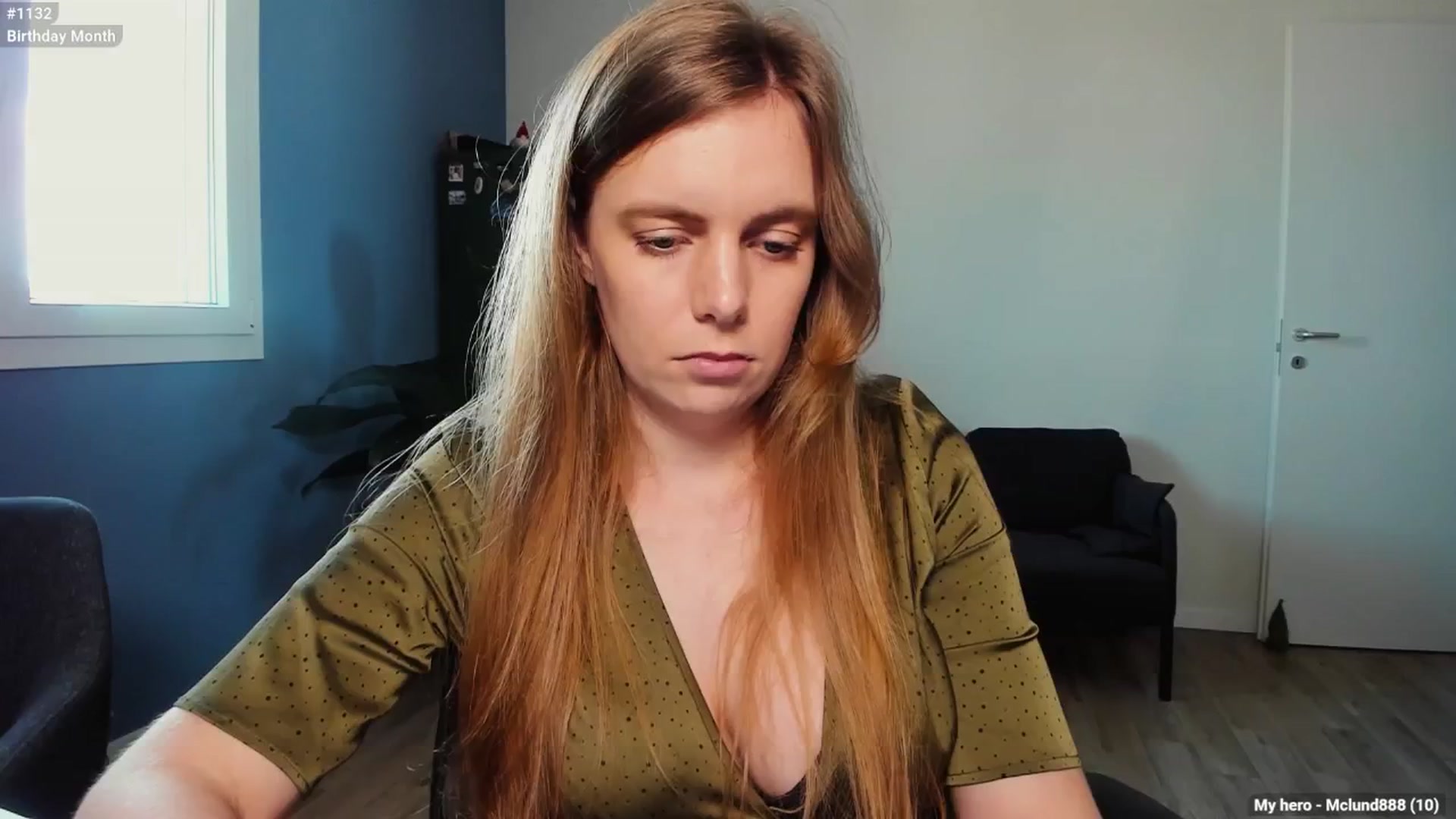 Gallery image thumbnail from Personage's myfreecams stream on, 04/29/2025, 14:15 image 15 of 20