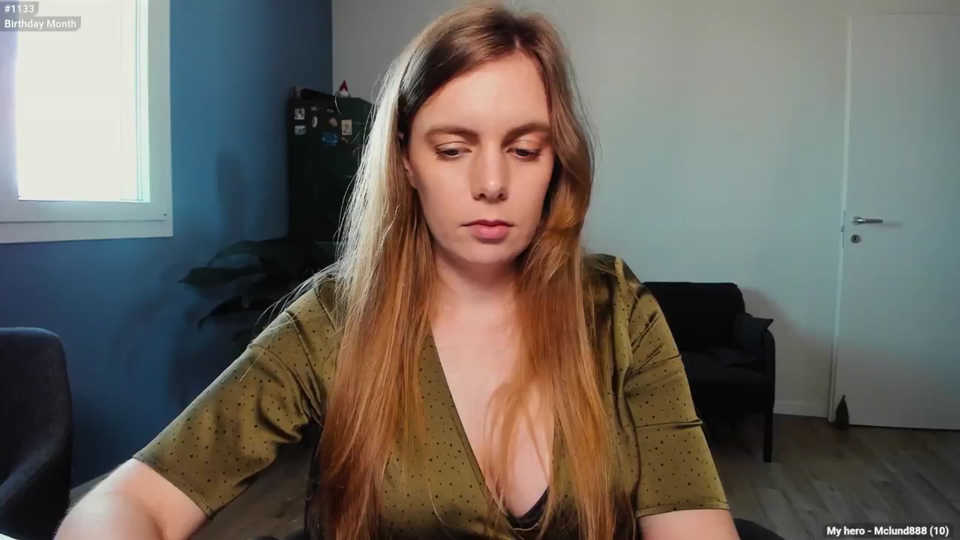 Gallery image thumbnail from Personage's myfreecams stream on, 04/29/2025, 14:15 image 16 of 20