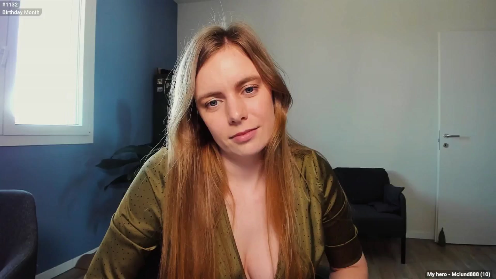 Gallery image thumbnail from Personage's myfreecams stream on, 04/29/2025, 14:15 image 10 of 20