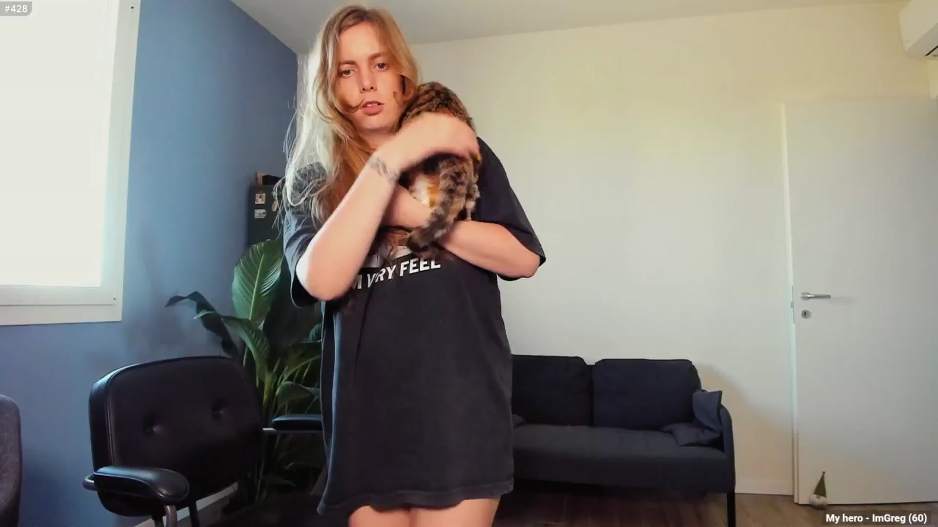 Gallery image thumbnail from Personage's myfreecams stream on, 05/02/2025, 15:42 image 9 of 20