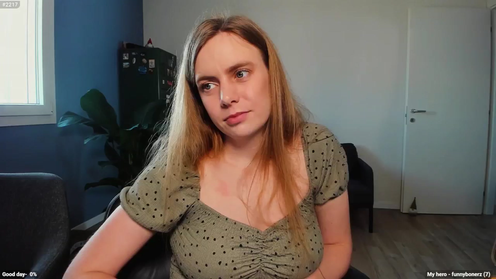 Gallery image thumbnail from Personage's myfreecams stream on, 05/12/2025, 13:05 image 19 of 20