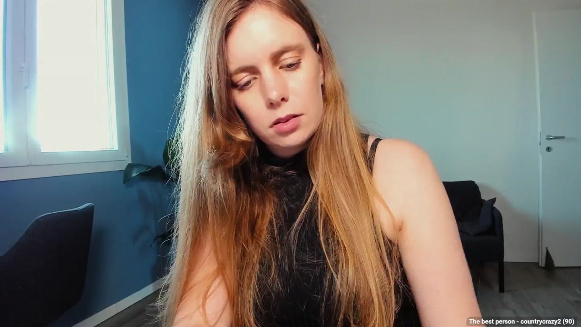 Gallery image thumbnail from Personage's myfreecams stream on, 05/19/2025, 14:50 image 17 of 20