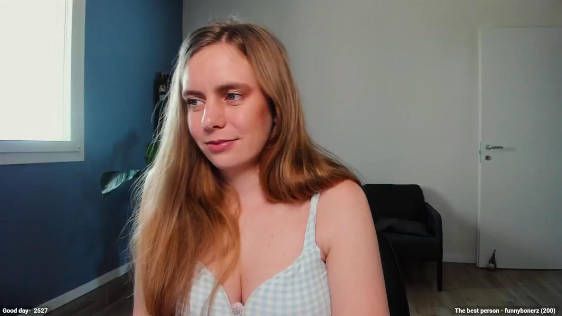 Gallery image thumbnail from Personage's myfreecams stream on, 05/26/2025, 15:06 image 4 of 20