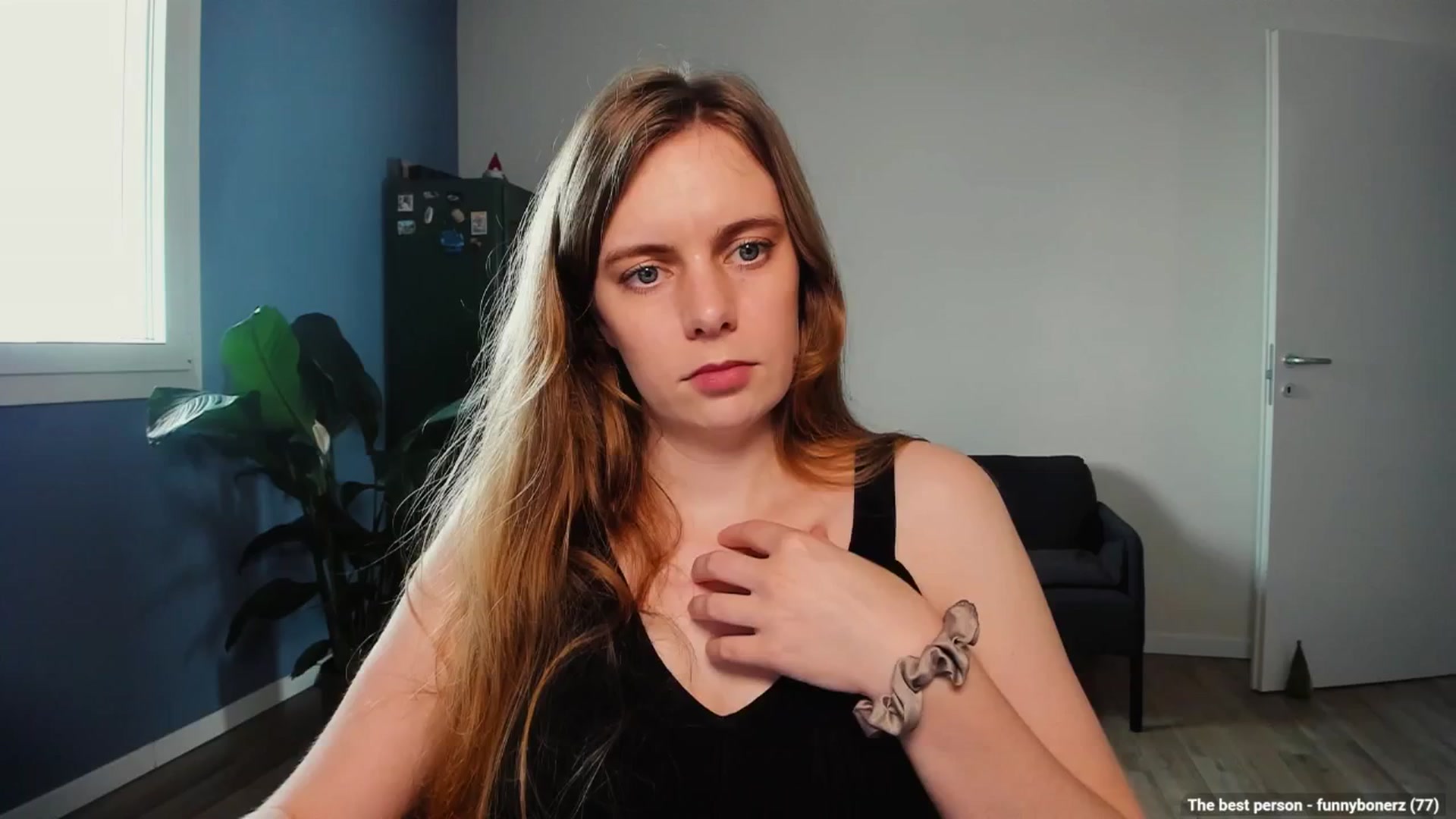 Gallery image thumbnail from Personage's myfreecams stream on, 06/06/2025, 13:40 image 6 of 20