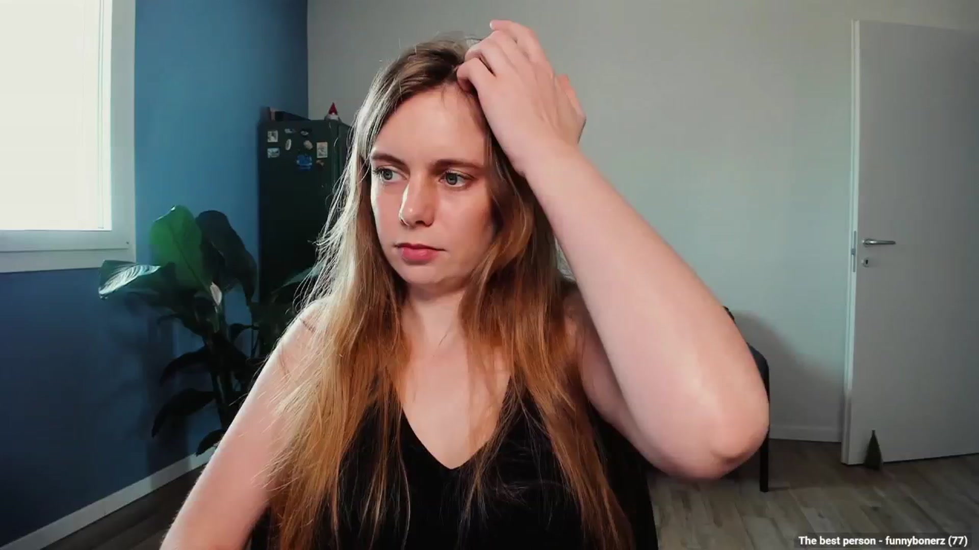 Gallery image thumbnail from Personage's myfreecams stream on, 06/06/2025, 13:40 image 4 of 20