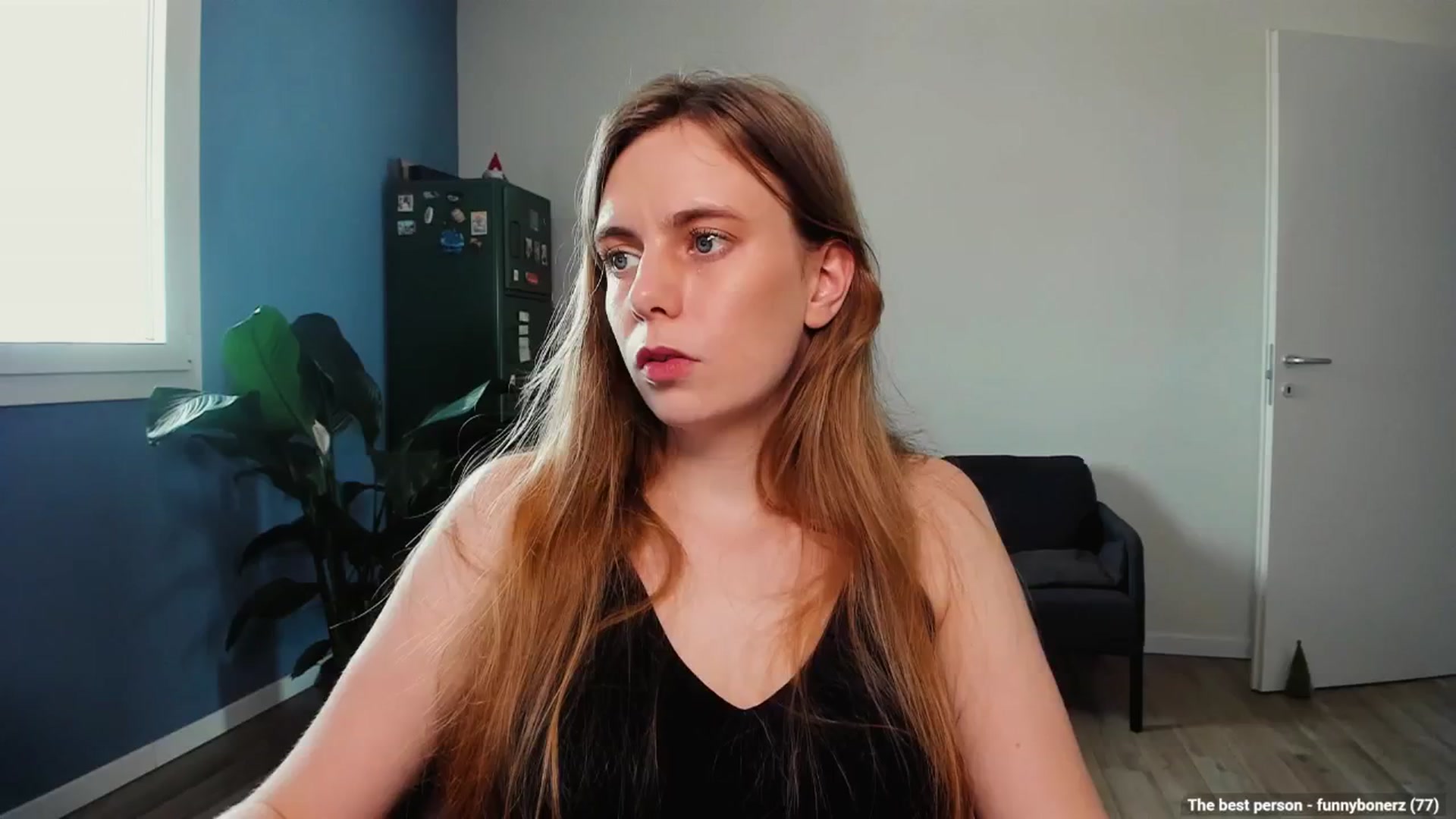 Gallery image thumbnail from Personage's myfreecams stream on, 06/06/2025, 13:40 image 5 of 20