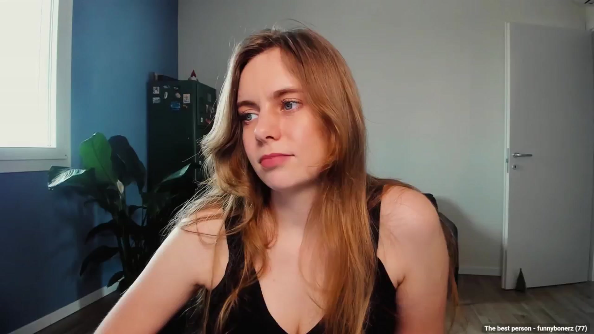 Gallery image thumbnail from Personage's myfreecams stream on, 06/06/2025, 13:40 image 3 of 20