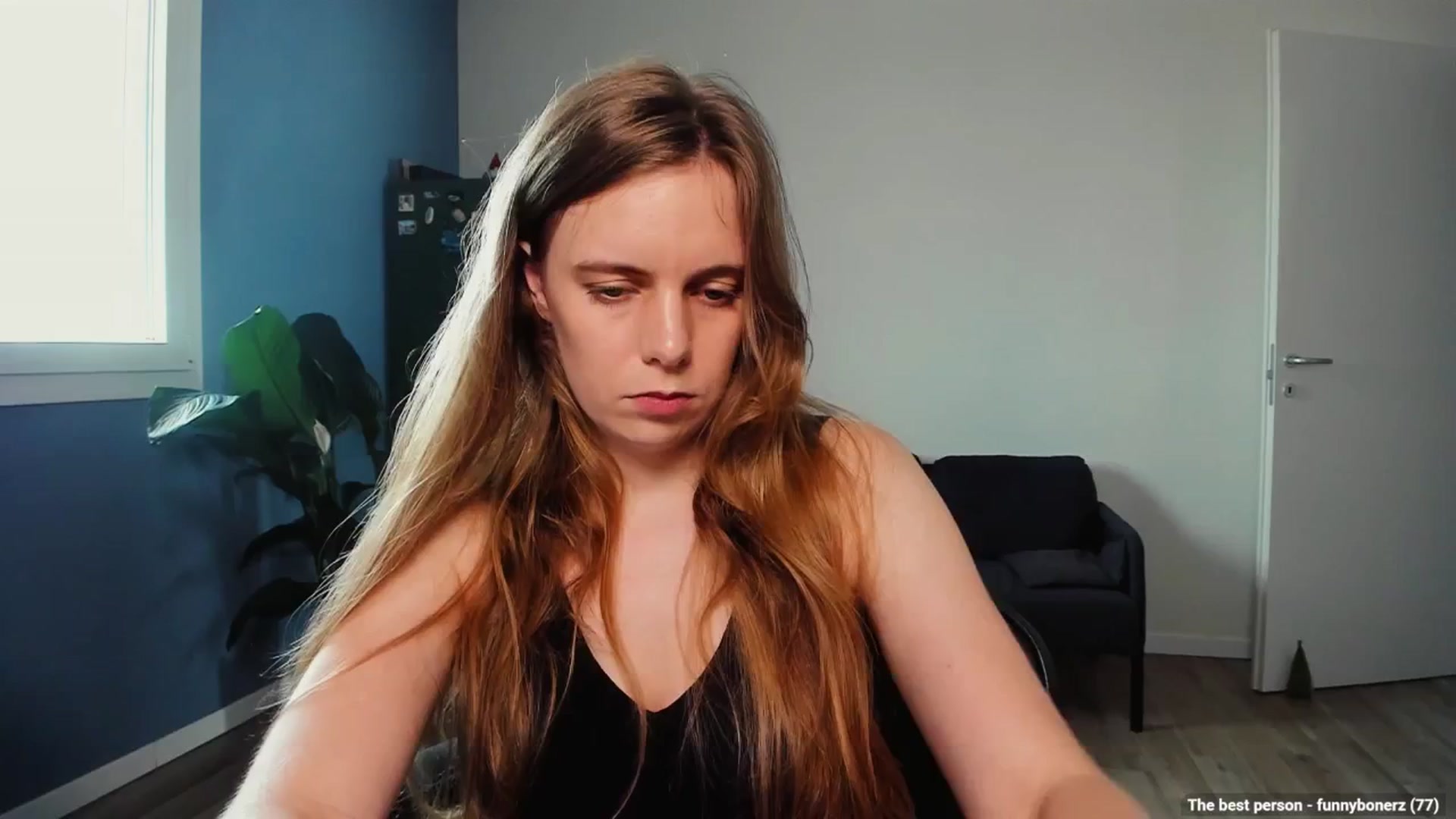 Gallery image thumbnail from Personage's myfreecams stream on, 06/06/2025, 13:40 image 7 of 20