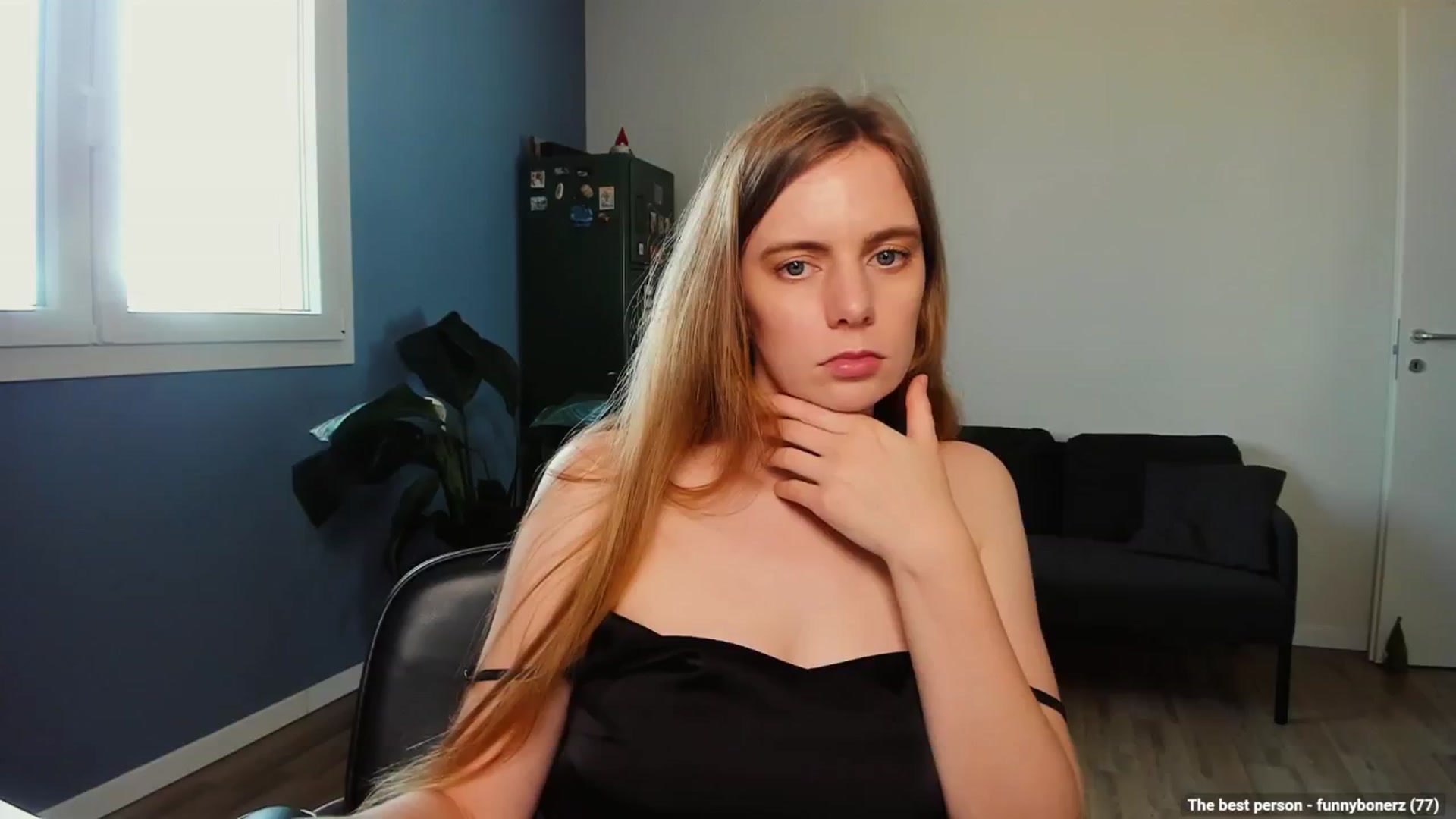 Gallery image thumbnail from Personage's myfreecams stream on, 06/12/2025, 14:05 image 5 of 20