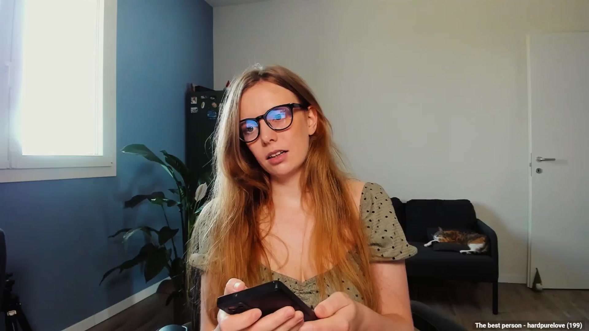 Gallery image thumbnail from Personage's myfreecams stream on, 06/16/2025, 13:02 image 13 of 20