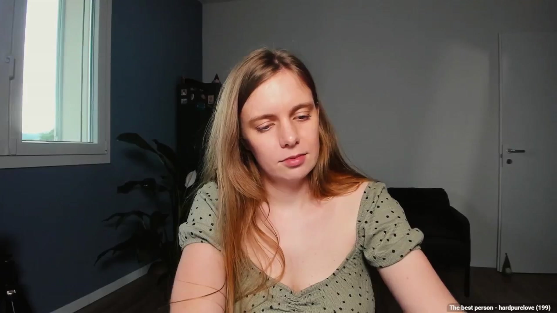 Gallery image thumbnail from Personage's myfreecams stream on, 06/16/2025, 14:52 image 12 of 20