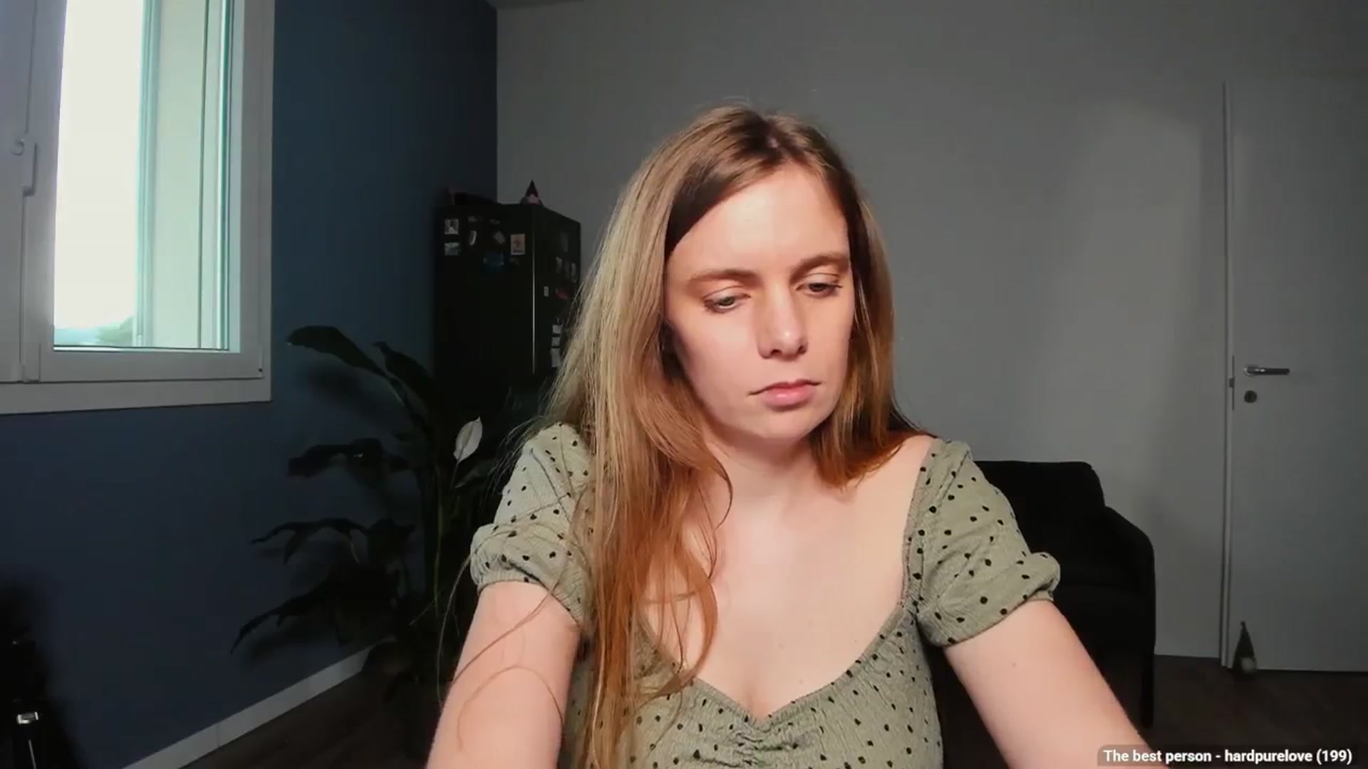 Gallery image thumbnail from Personage's myfreecams stream on, 06/16/2025, 14:52 image 11 of 20